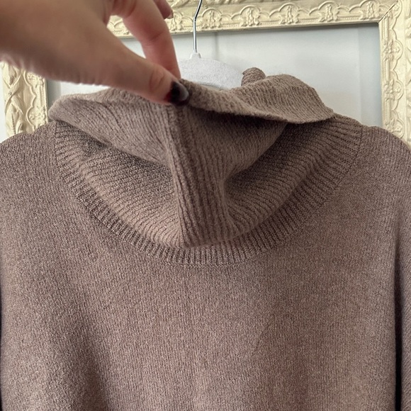 CHELSEA 28 | Nordstorm’s Taupe Cowl Neck Sweater - Picture 7 of 13